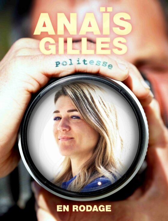 Apparement elle est féministe, et l’a découvert malgré elle à 40 ans.